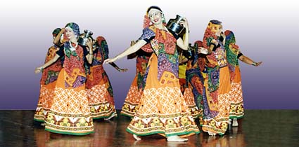 Gujarati Folk Dance - Ghado Gujarati Folk Dance - Ghado